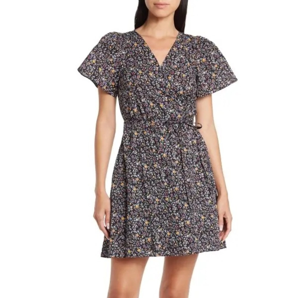 Madewell floral wrap dress. Size large NWOT
